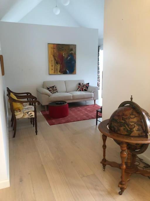 Cozy, Quiet Guest House Perfect For Business Or Pleasure Hillerød المظهر الخارجي الصورة