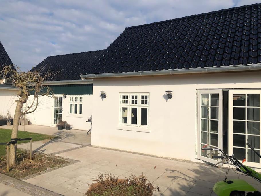 Cozy, Quiet Guest House Perfect For Business Or Pleasure Hillerød المظهر الخارجي الصورة